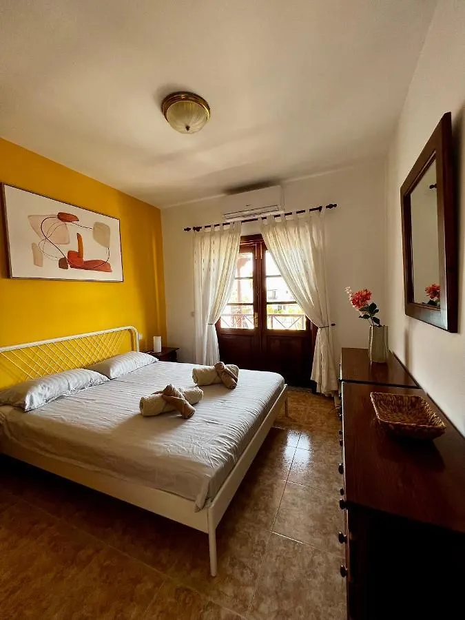 Holiday home Cozy Villa Marina, Iris Fase 1, Wifi Playa Blanca
