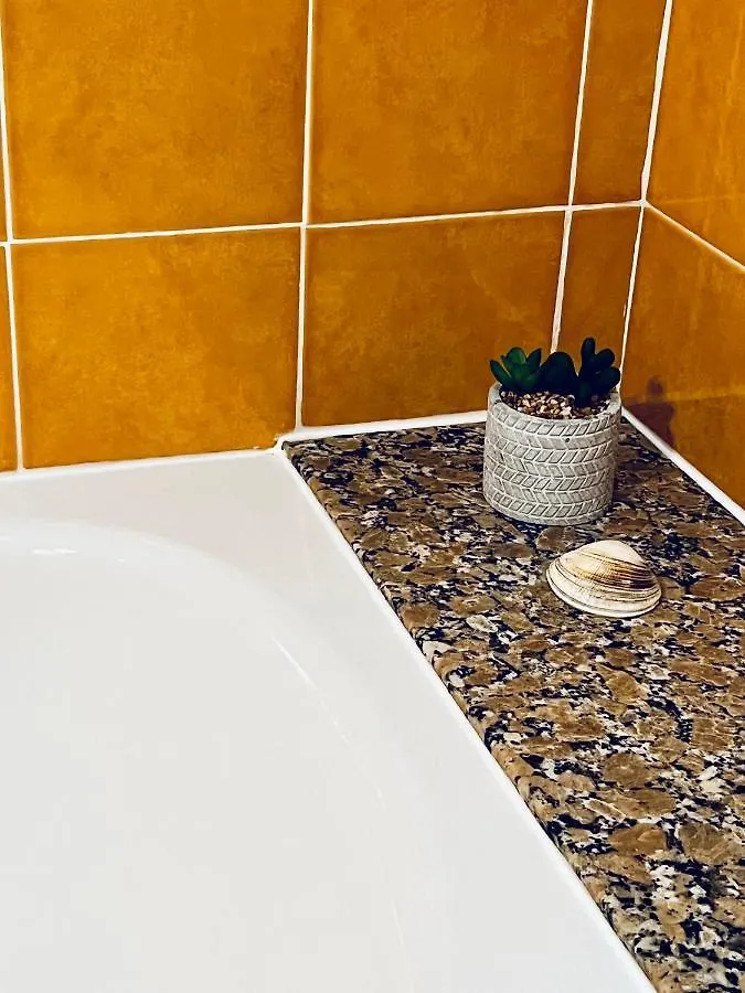 Cozy Villa Marina, Iris Fase 1, Wifi Playa Blanca  Holiday home